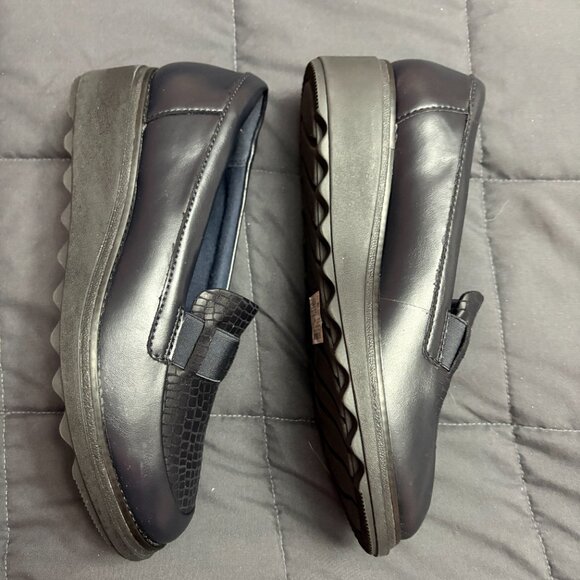 Clarks Collection Leather Loafers "Sharon Pace" - Size: 7.5 - NIB - Picture 6 of 16